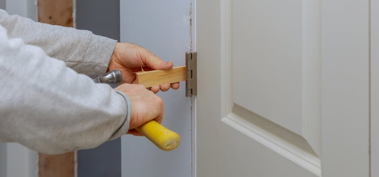 fiberglass entry door repair in Bermuda Dunes